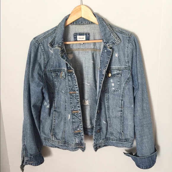 Sneak Peek Jackets & Blazers - Sneak Peek Distressed Denim Jacket